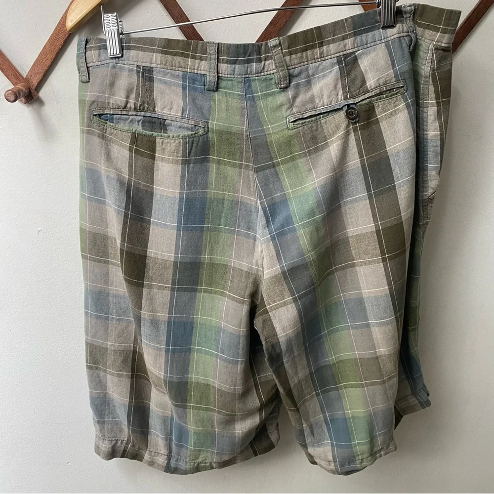 Banana Republic Linen Check Plaid Shorts